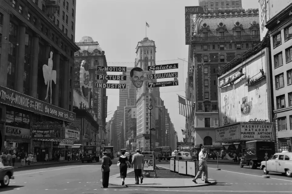 Ed Sullivan at Times Square 1950s